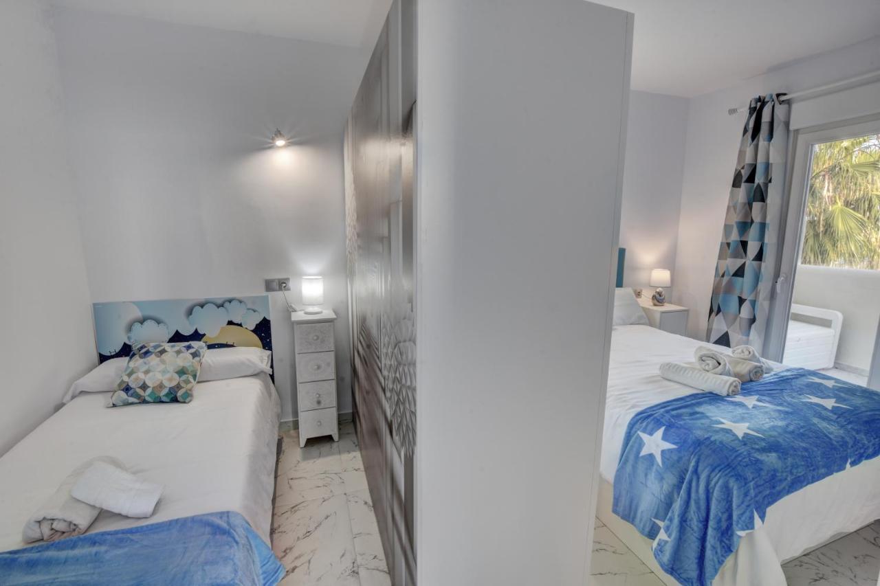 Bil Bil - C&G Benal Beach Apartment Benalmádena Exterior foto